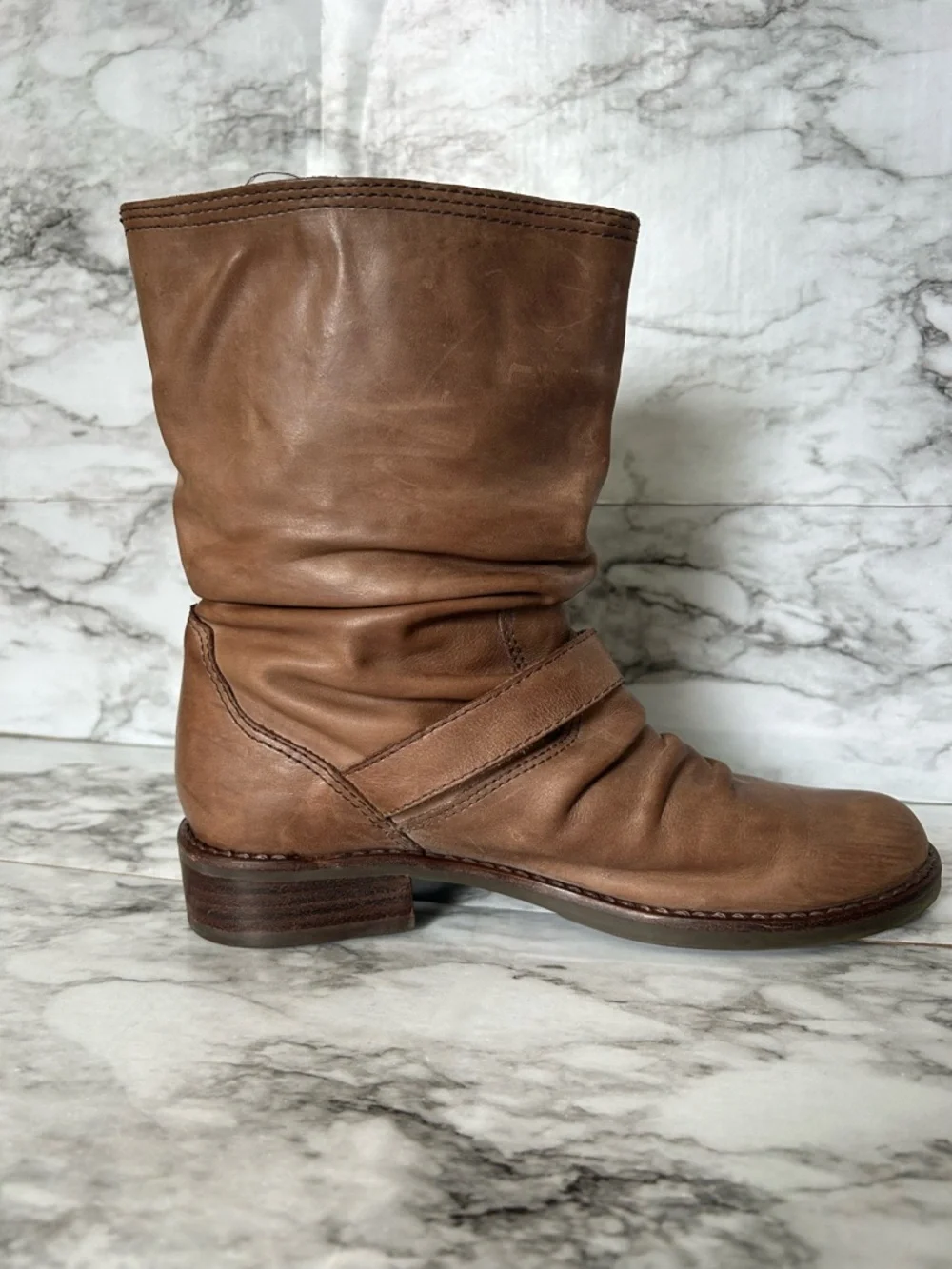 Matisse | women’s size 6.5 leather Boots slouchy, distressed buckle moto style - Picture 7 of 13